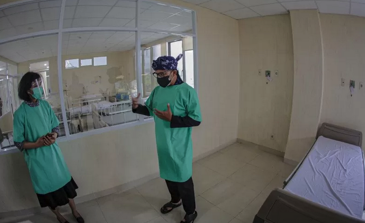 Kamar isolasi tempat perawatan pasien positif COVID-19 di sebuah rumah sakit di Kota Bogor, Jawa Barat (dok.antara)