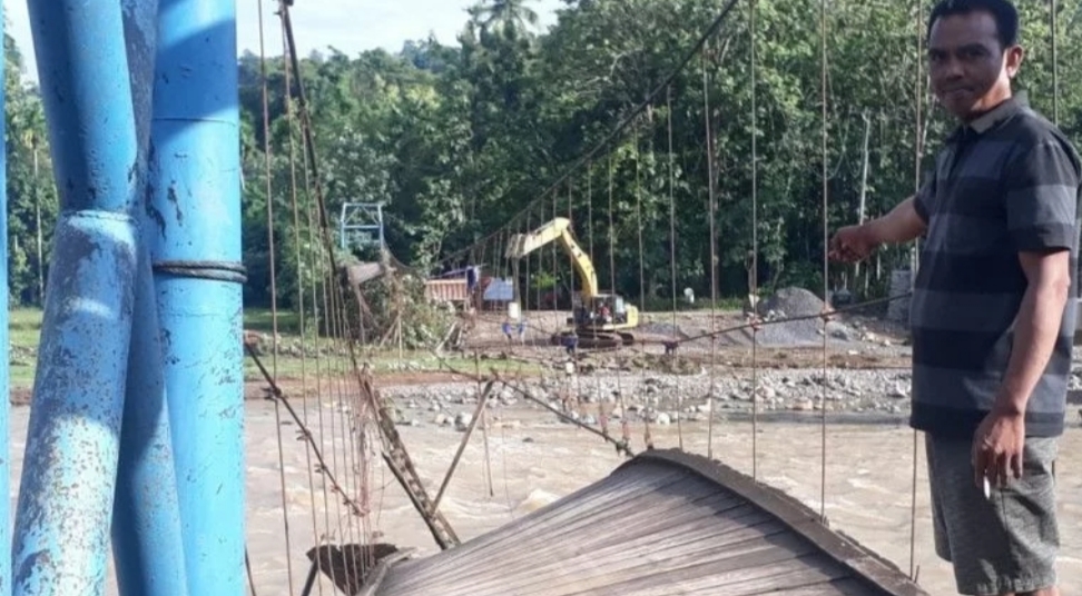 Empat Jembatan Gantung Di Sumsel Hancur Akibat Banjir Bandang