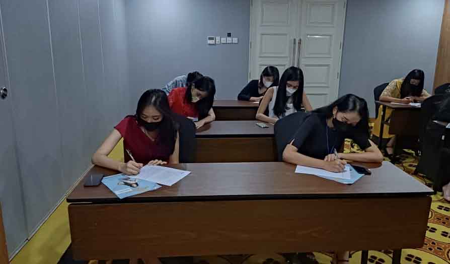 Peserta Miss Indonesia 2022 di El Royale Hotel Yogyakart. foto : ist