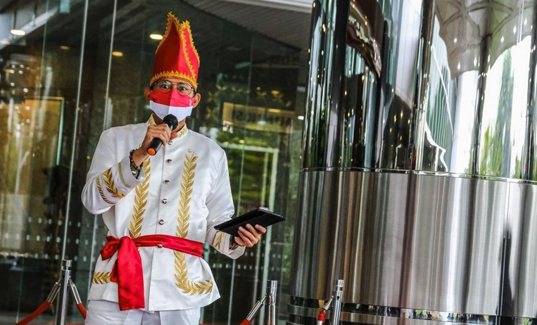 Menparekraf mengajak Generasi Pesona Indonesia (Genpi) untuk merangkul komunitas-komunitas di tanah air dalam upaya mengampanyekan berwisata #DiIndonesiaAja dan menyosialisasikan penerapan protokol kesehatan.