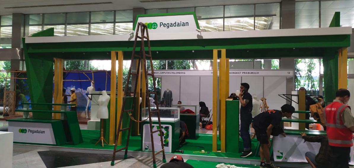 Booth pengadain yang dikerjakan vendorboothindonesian mewarnai INACRAFT 2022 di JCC. 