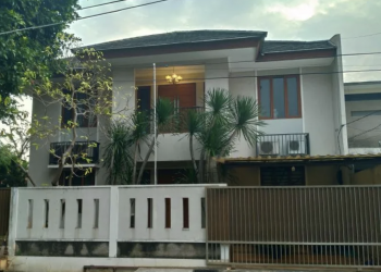 Penampakan rumah salah satu pejabat Mabes Polri yang terlihat nampak sepi di Duren Sawit, Jakarta Selatan, Senin (11/07/2022) ANTARA/Luthfia Miranda Putri