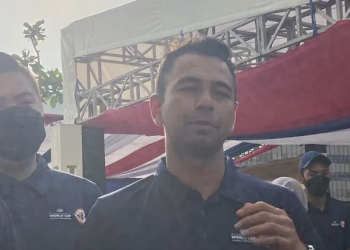 Pemilik klub bola basket RANS PIK Basketball Raffi Ahmad memberikan keterangan selepas peluncuran maskot Piala Dunia FIBA 2023 di Jakarta, Sabtu (30/7/2022).