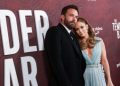 Bahagianya Jennifer Lopez dan aktor Ben Affleck Menikah Secara Sipil