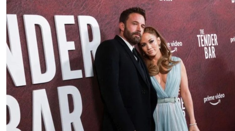 Bahagianya Jennifer Lopez dan aktor Ben Affleck Menikah Secara Sipil
