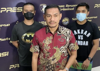 Kasat Reserse Narkoba Polres Metro Jakarta Barat AKBP Akmal saat memberikan keterangan pers pada Jumat (5/8/2022)