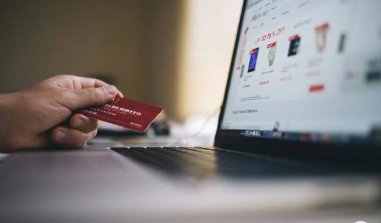 Pentingnya Menyimpan Data Pribadi Diruang Digital