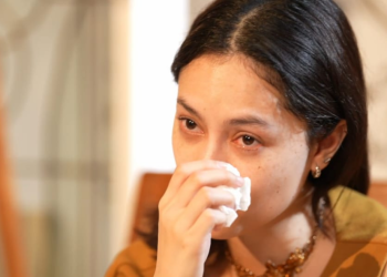 Clara Bernadeth Alami Mental Abuse, Benarkah? Simak di Film Kembang Api