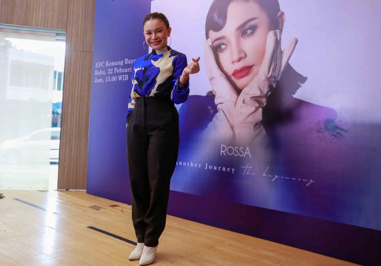 Queen of Pop Indonesia Rossa akhirnya merilis sebuah album dengan judul “Another Journey : The Beginning”