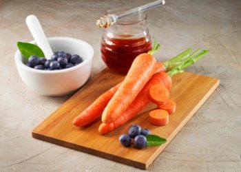 Cegah Millenial dari Computer Vision Syndrome, Simak Tips Fresh Vision untuk Jaga Mata Sehat