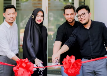 dr Shindy Putri Buka Reglow Clinic Cabang Bekasi (Dok. Reglow Clinic)