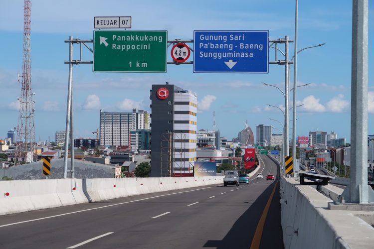 Ingat! 29 September 2023, Jalan Tol Ujung Pandang Seksi 1,2 dan 3 Sesuaikan Tarif
