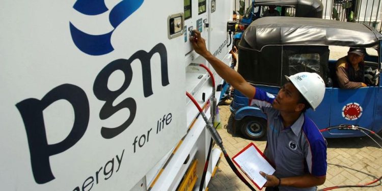 Amankan Pulau Sumatera, Perusahaan Gas Negara Borong Gas Medco Group