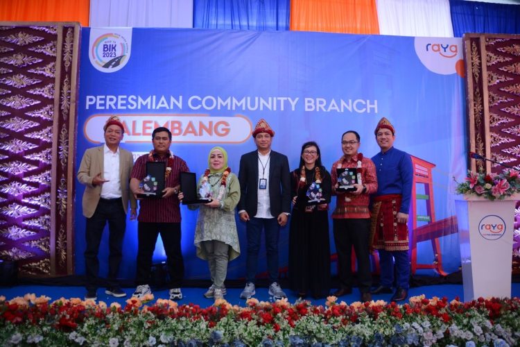 Transaksi Digital Meningkat, Bank Raya Perluas Community Branch Tiga Wilayah 