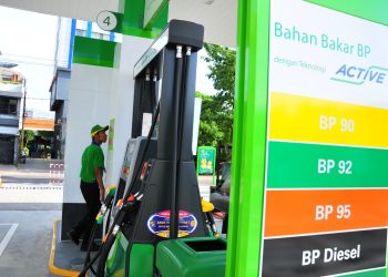 Gulung 31,99 Juta Saham AKR Corporindo, Arthakencana Rogoh Rp45,11 Miliar
