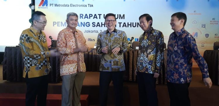 Belum Puas! Sukarto Bujung Lego 65,77 Juta Saham Metrodata Electronics 