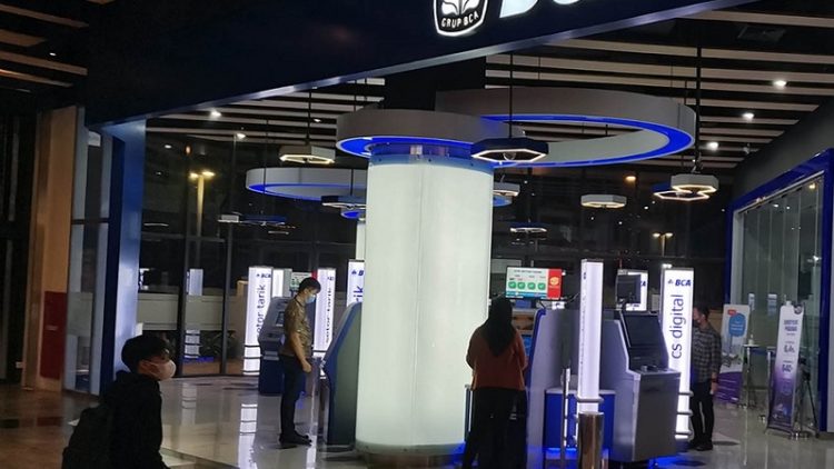 OJK Jatuhi Denda Rp100 Juta, Ini Penjelasan Manajemen BCA