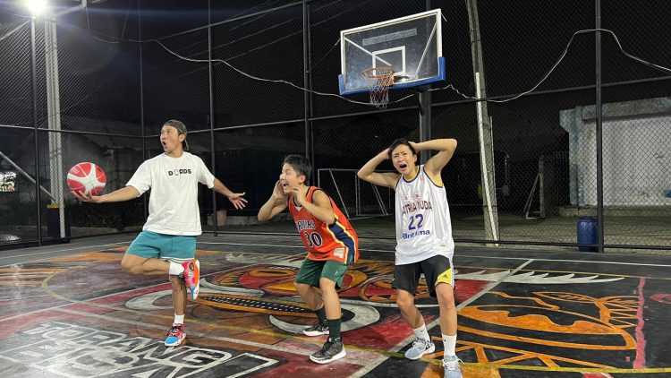 Dari Bertanding dengan Pebasket Sombong, Denny Sumargo, Tomo Memenangkan Pertandingan Basket di DBL Indonesia