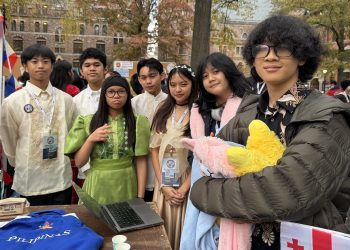 Bikin Bangga! Murid Sampoerna Academy Dulang 42 Emas WSC 2023