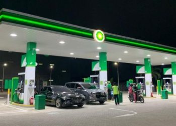 Tambah Koleksi! Pengendali Ini Sapu 22,76 Juta Saham AKR Corporindo Rp36 Miliar