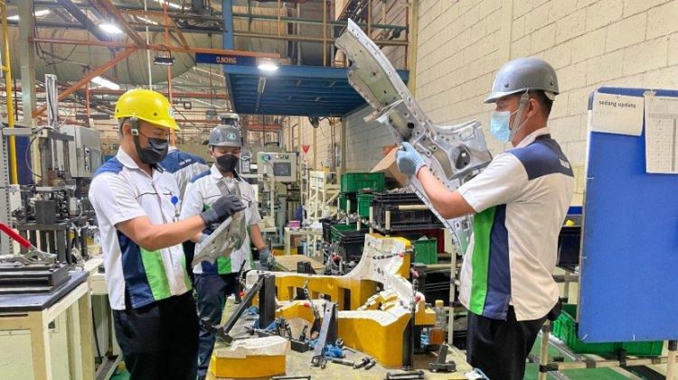 Tambah Porsi, Komisaris Ini Serok 6,25 Juta Saham Dharma Rp5 Miliar