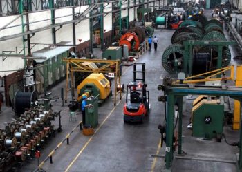 Kantongi Restu, Supreme Stock Split Rasio 1:4