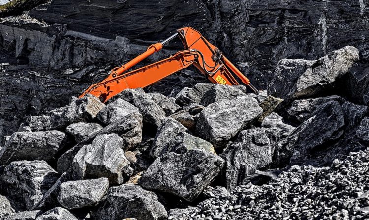 Ambles 30 Persen, Laba Resources Alam Sisa USD26 Juta