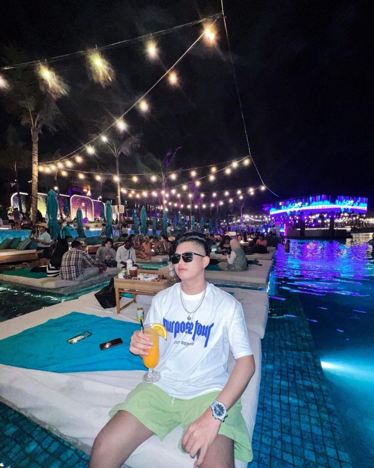 Fenrir Dongkak Sukses Selami Industri Game di Usia Muda