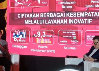 Cerdaskan Masyarakat, Home Credit Tebar Buku Saku Literasi Keuangan 