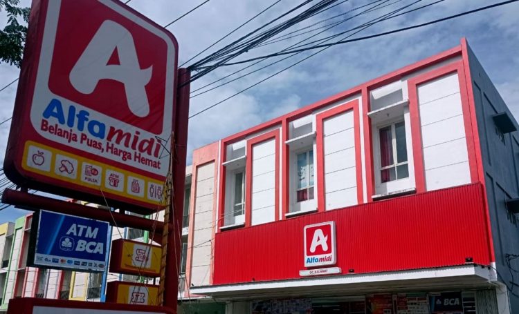 Tumbuh 29 Persen, Pengelola Alfamidi Kemas Laba Rp516 Miliar