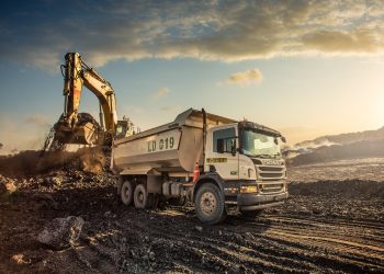 Melorot 62 Persen, Laba Mitrabara Sisa USD1,61 Juta