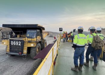 Positif, Perusahaan Prajogo Pangestu Catat Laba USD6,93 Juta